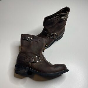 Vintage Frye Engineer Buckle Brown Leather Gaucho Ankle Boots 77500 Women’s 8.5M